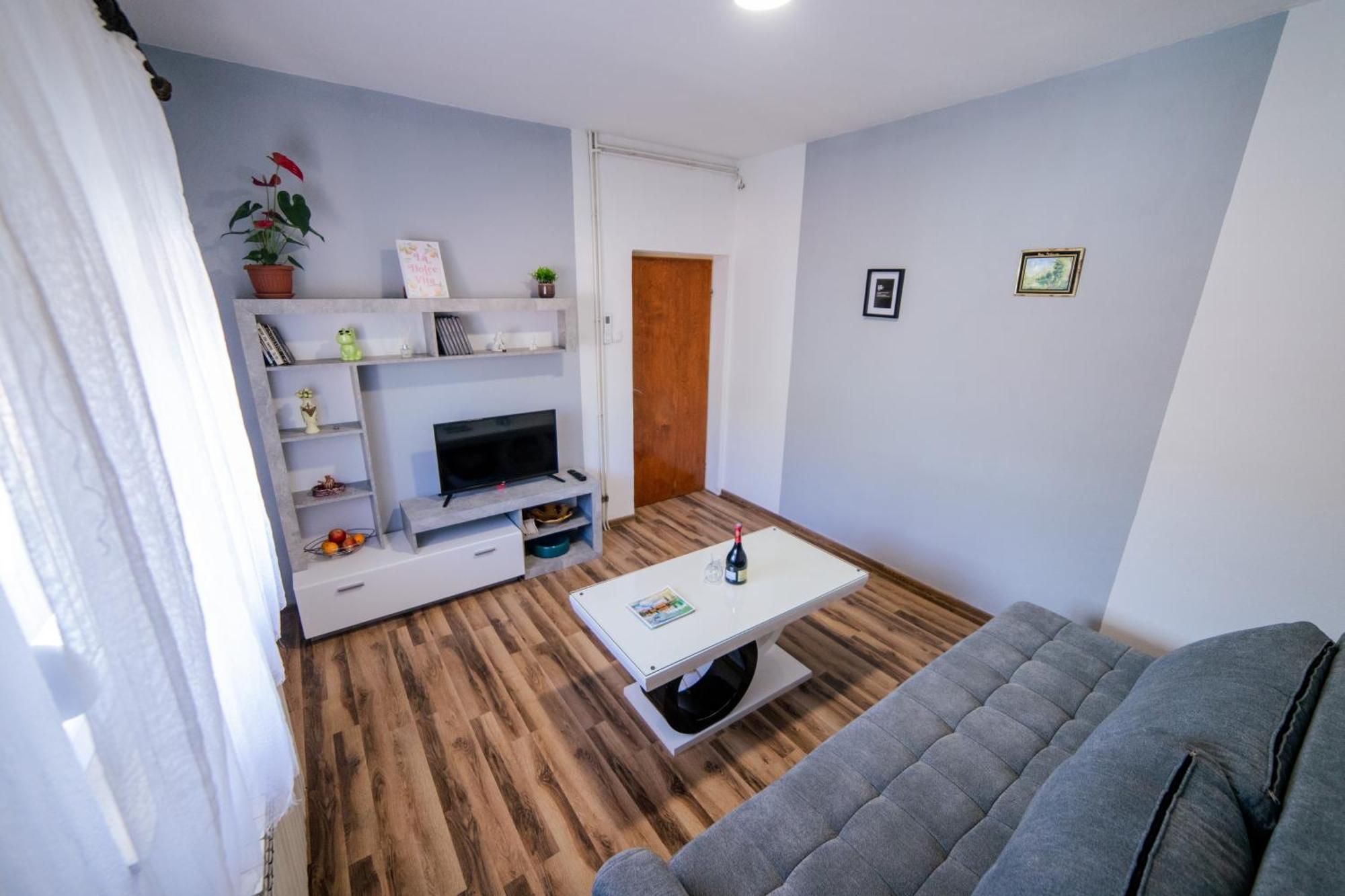Relax Trebinje Apartment Exterior photo